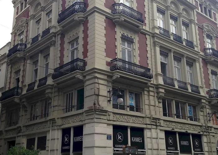 L'esplai Panzió 4*