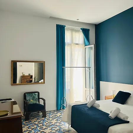לינה וארוחת בוקר L'esplai ולנסיה